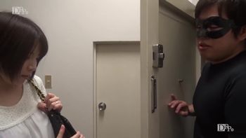 The slutty wife who wants to be trained by the group