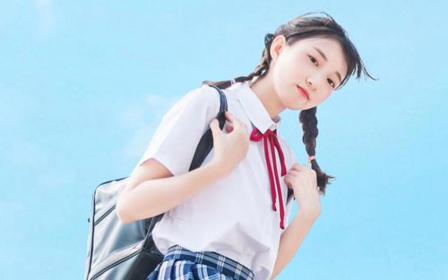 The post-90s double ponytail loli pure school beauty beauty sunshine beauty absorbs sunshine and seductive photo pictures